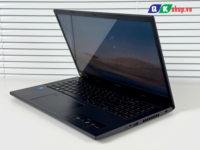 Laptop Acer Gaming Aspire 7 A715-59G Core i5-12450H / Ram 32GB / SSD 512GB / 15.6″ FHD 144Hz / RTX 3050