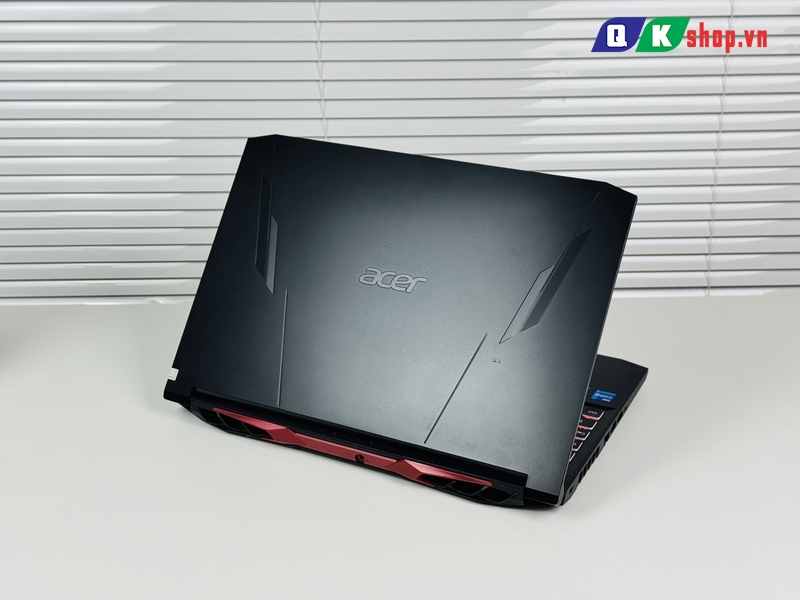 Laptop Acer Nitro 5 Gaming AN515 57 720A Core I7-11800H / Ram 16 GB / SSD 512GB / 15.6″ Full HD 144Hz / RTX 305 Ti GB