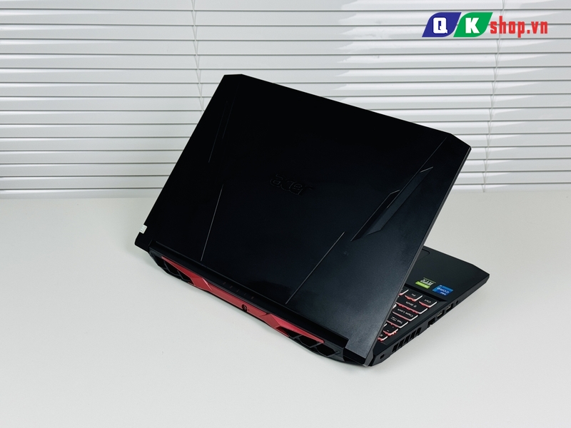 Laptop Acer Nitro 5 Gaming AN515 57 720A Core I7-11800H / Ram 16 GB / SSD 512GB / 15.6″ Full HD 144Hz / RTX 305 Ti GB