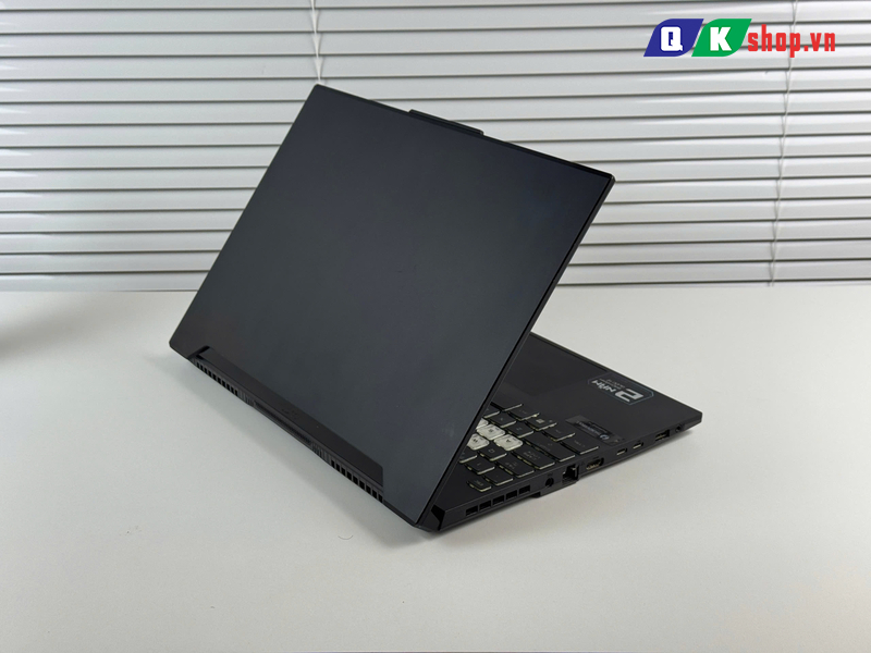 Laptop Asus Gaming TUF Dash F15 FX517ZC Core i5 12450H / Ram 16GB / SSD 512GB / 15.6″FHD / RTX 3050 4GB