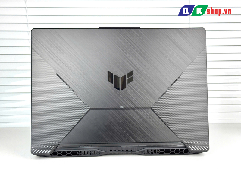 Laptop Asus TUF Gaming A15 FA506NFR – HN113W – Ryzen 7-7435HS / Ram 16GB / SSD 512GB / 15.6″ FHD 144Hz /GTX 2050 4GB