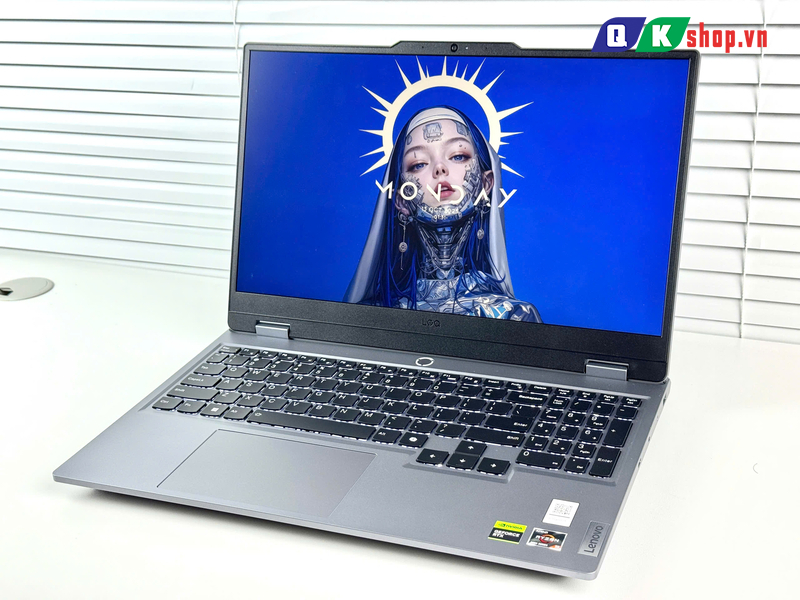 Laptop Lenovo LOQ 15ARP9 83JC00GKUS Ryzen 5-7235HS / Ram 12GB / SSD 512GB / 15.6 icnh FHD 144Hz / RTX 4050 6GB